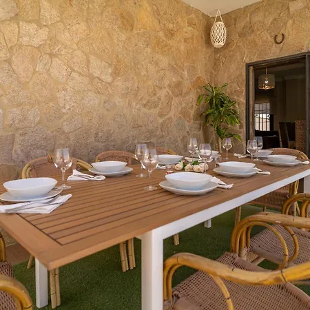 Holiday home 3 Bedroom Lovely In Arcos de la Frontera